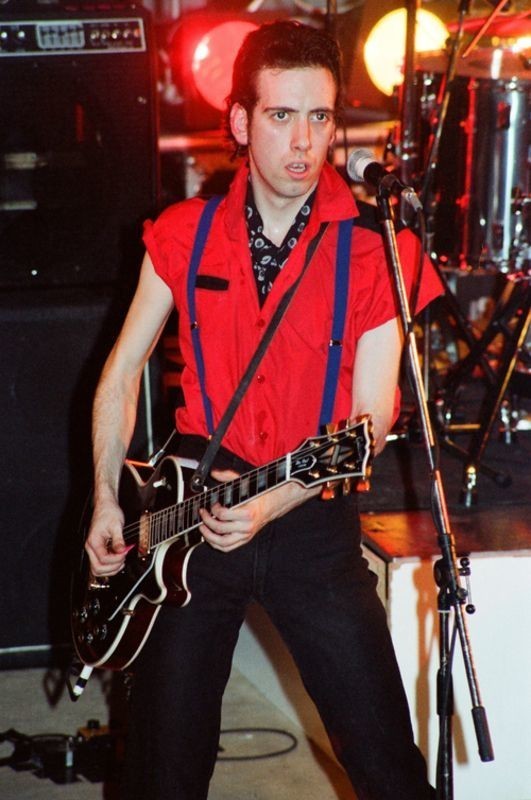 The Clash -  Mick Jones On Stage, England, 1980 Poster (5/6)