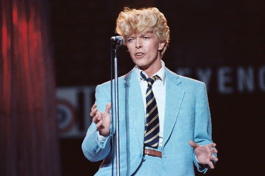 David Bowie - In a Blue Suit On Stage in Holland, 1983 Poster (5/5)