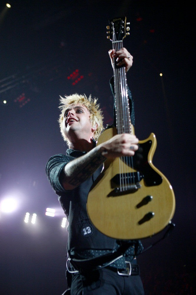 Green Day – Billie Joe Armstrong Rocking the Guitar on Stage, England, 2009 Poster (2/2)
