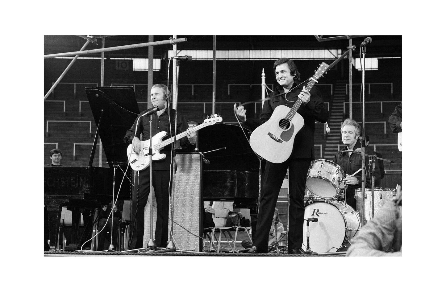 Johnny Cash - In Concert with the Band, England, 1973 Print