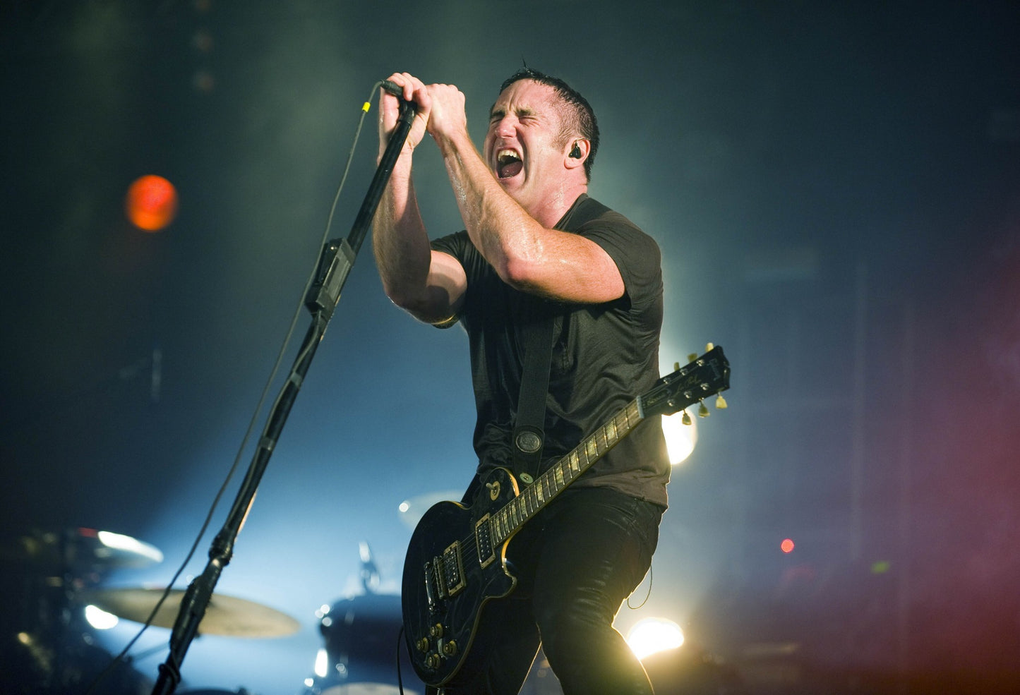 Nine Inch Nails - Trent Reznor Screaming Live, Scotland, 2009 Poster