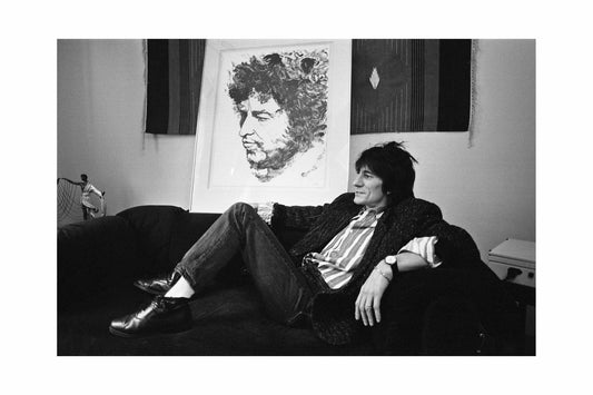 The Rolling Stones - Ronnie Wood With His Drawing of Bob Dylan, 1987 Print