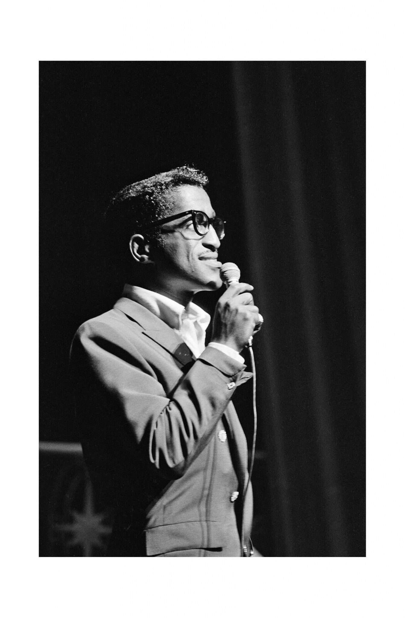 Sammy Davis Jr. - Singing On the Spotlight, England, 1960 Print