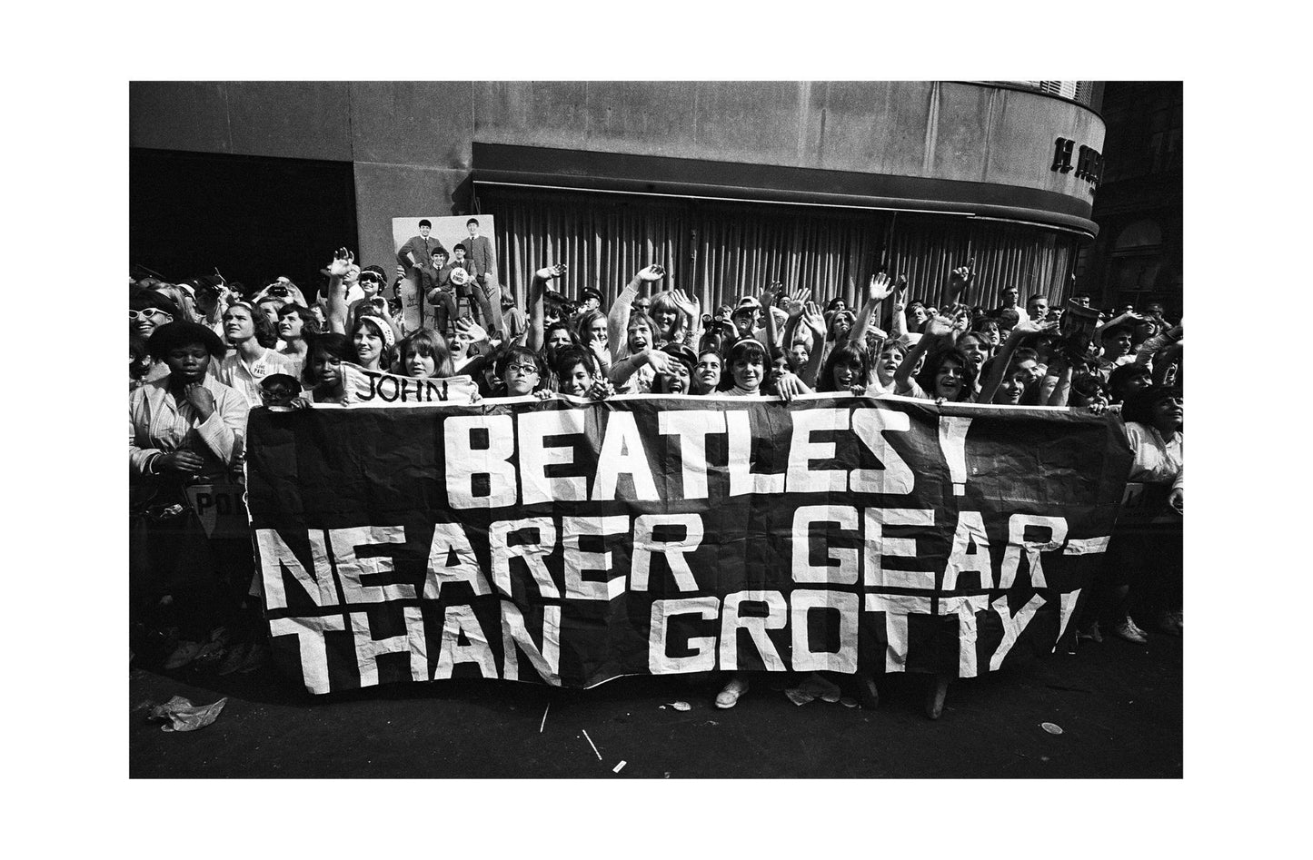 The Beatles - American Fans Cheering, USA, 1964 Print 3