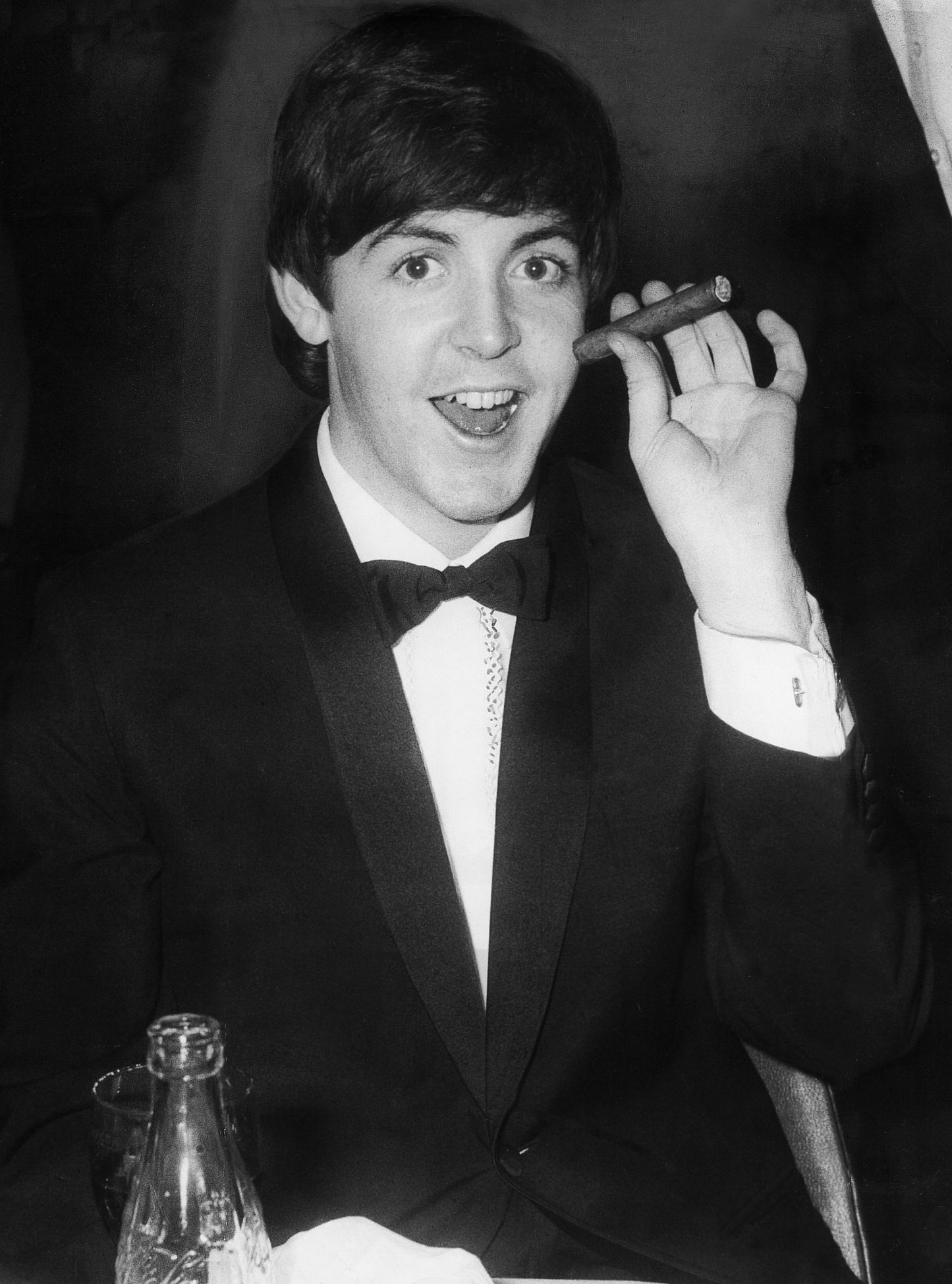 The Beatles - Paul McCartney Smoking a Cigar, 1964 Print