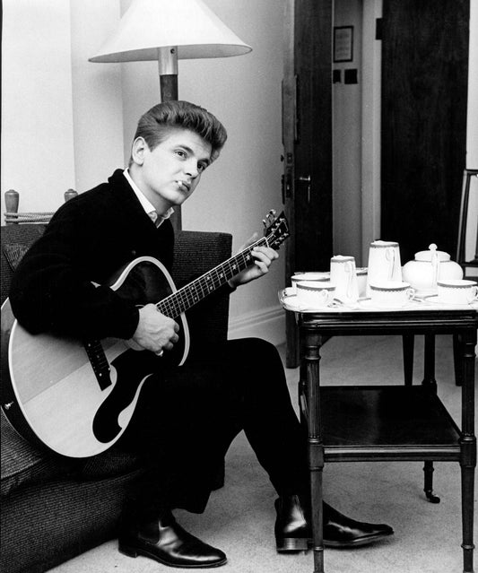 The Everly Brothers - Phil Everly Playing Guitar, England, 1962 Print