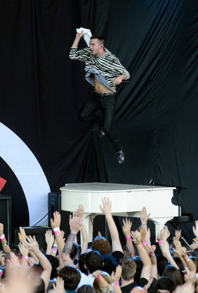 Twenty One Pilots - Tyler Joseph Jumping From a Piano on Stage, Australia, 2014 Poster