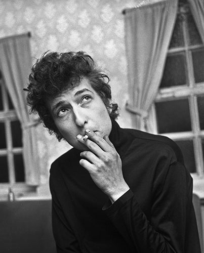 American folk singer Bob Dylan pictured backstage at De Montfort Hall on his visit to Leiciester. 